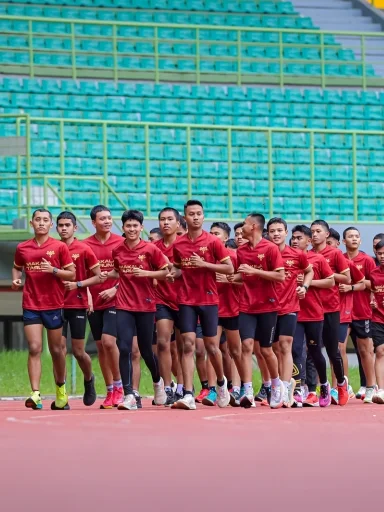Latihan lari Makala Taruna